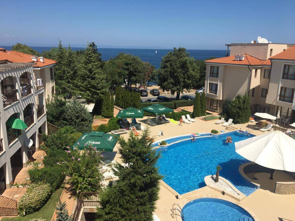 Bay Apartments Sozopol Exteriör bild