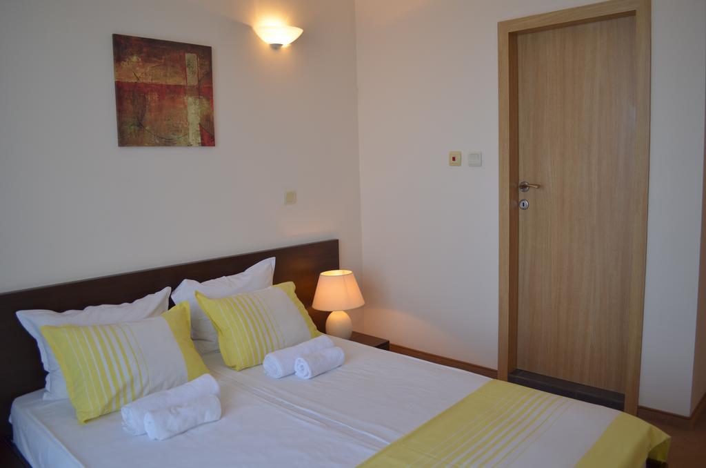Bay Apartments Sozopol Exteriör bild